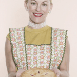 femme avec une tarte