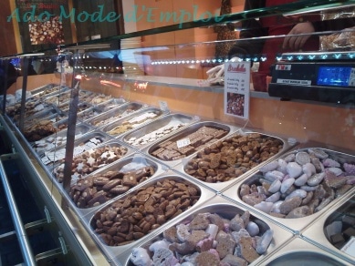 bredele 2 Présentoir à Bredele Marché de Noël de Strasbourg