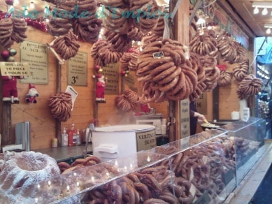 chapelet de bretzels Chapelet de bretzels Marché de Noël de Strasbourg