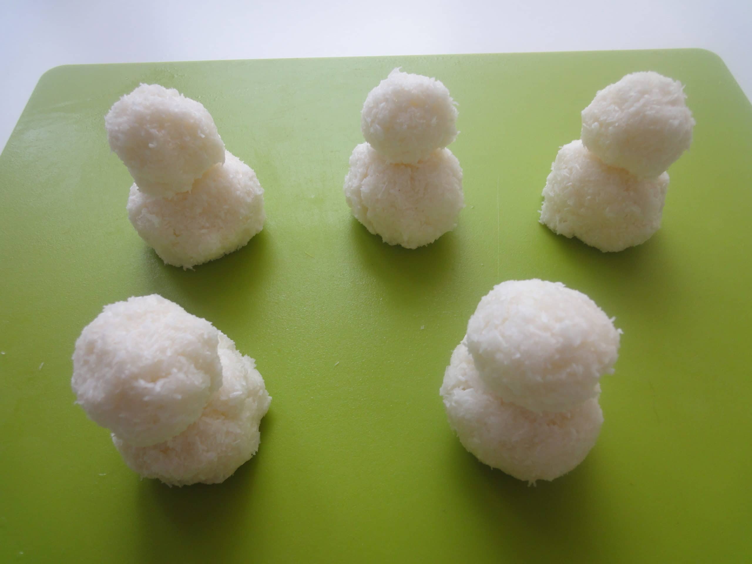 ecette bonhomme de neige à la noix de coco