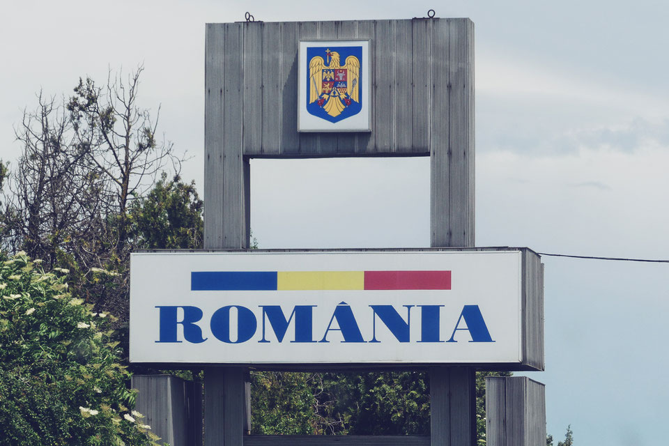 frontière roumaine voyage  scolaire